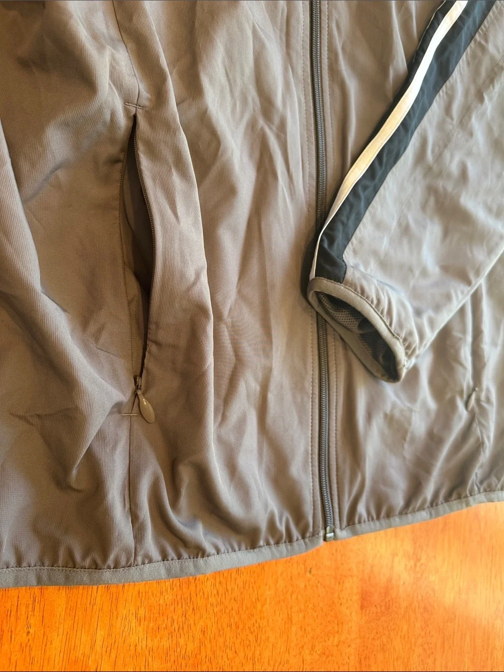adidas Men's Large L  Gray Windbreaker Jacket with Black & White Stripes